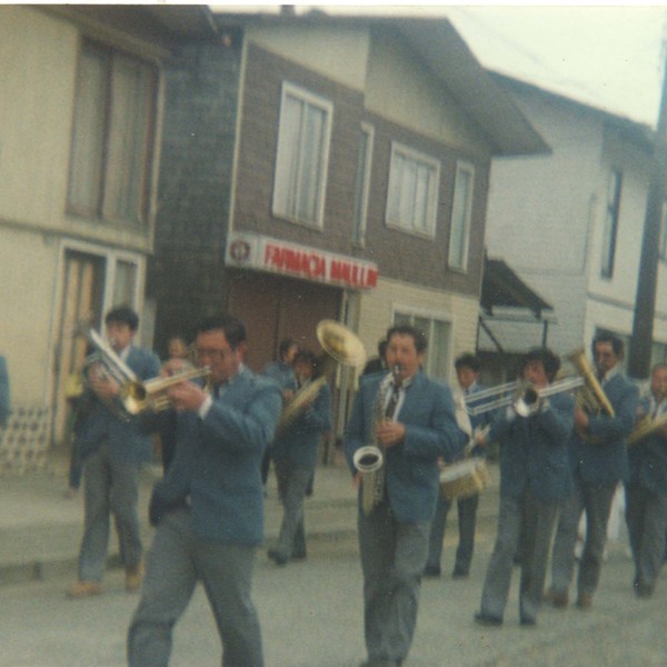 Desfile de la banda instrumental de Maullín
