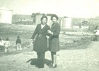 Elena Muoz y Gladys Azcar