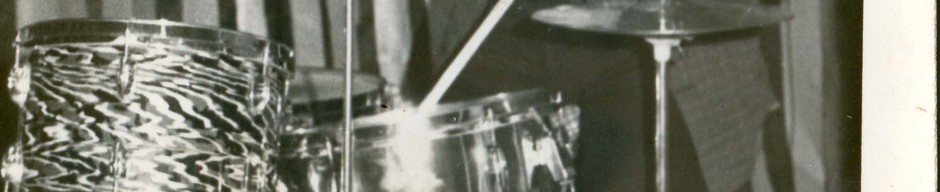 Leo Rojas en la batería