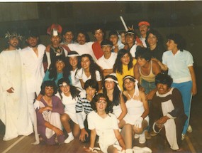 Grupo de teatro de la capilla Santo Toribio