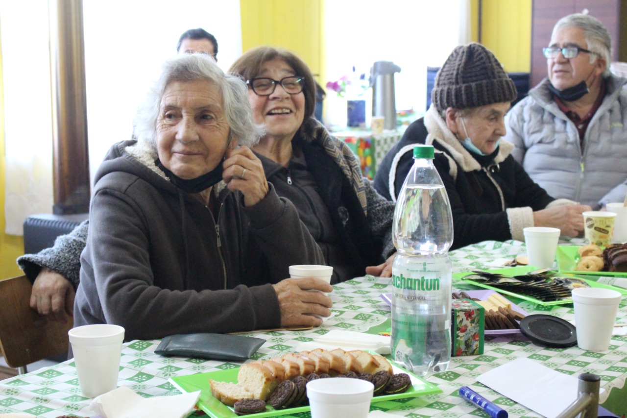 Calbuco y Los Muermos dan inicio a procesos de memorias comunitarias Calbuco y Los Muermos dan inicio a procesos de memorias comunitarias