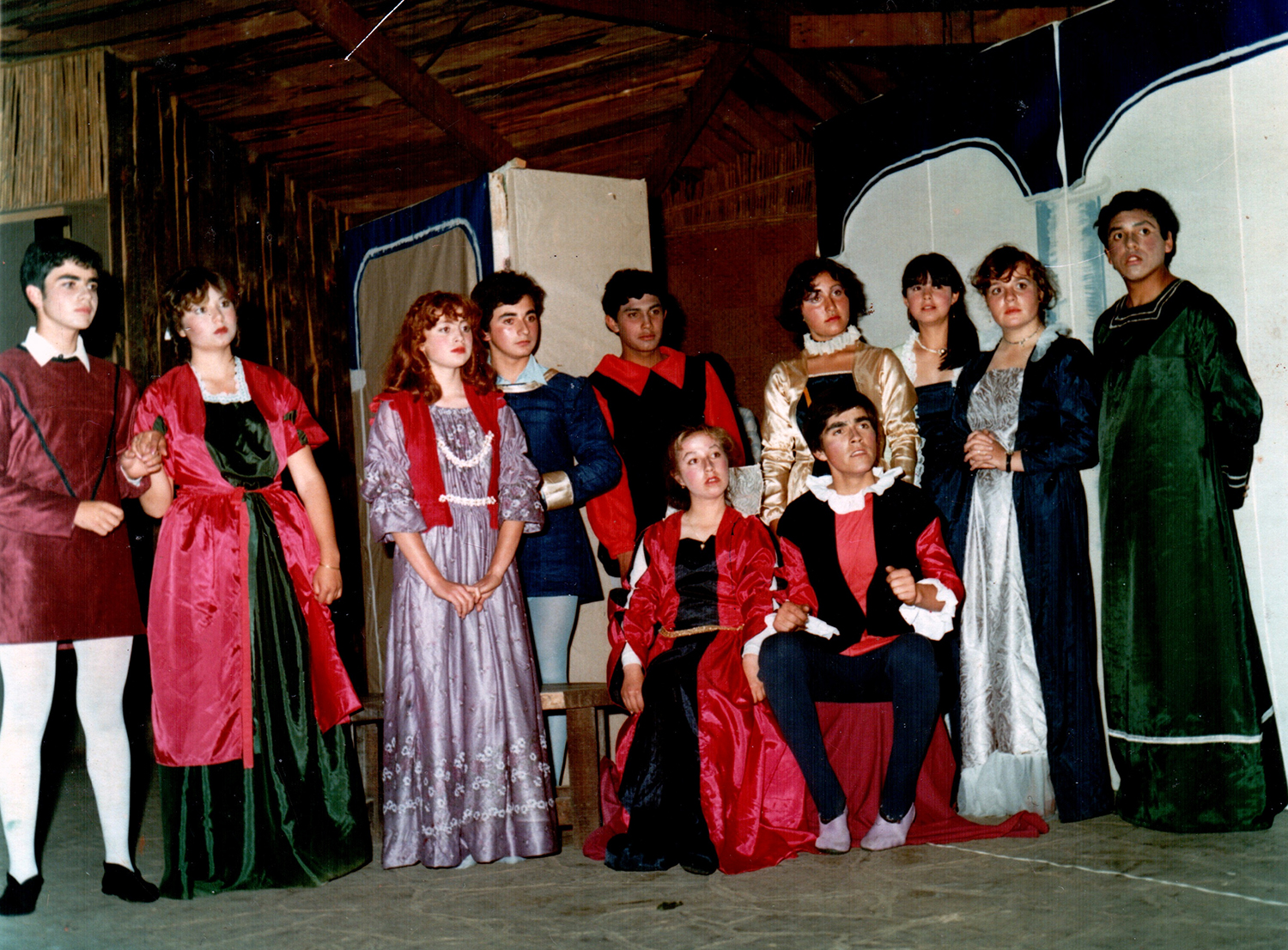 Obra de teatro “Sueño de una noche de verano” Obra de teatro “Sueño de una noche de verano”