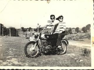 Amigos en moto