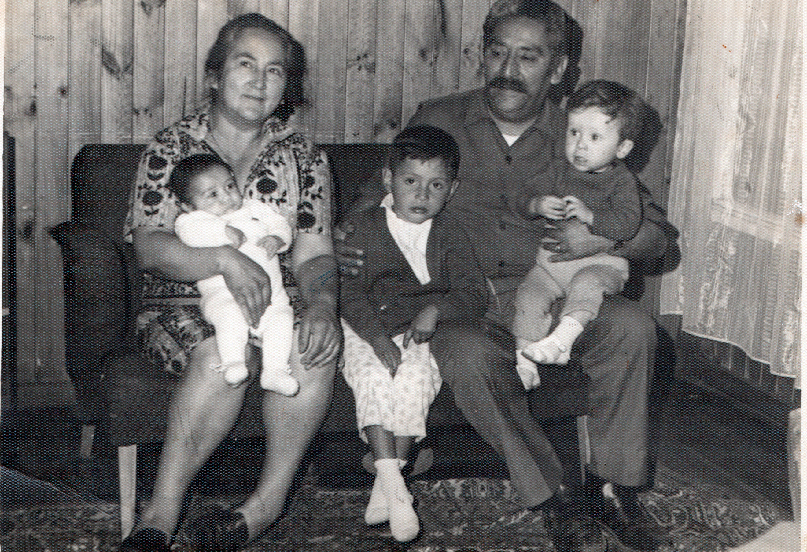 Abuelos y nietos Abuelos y nietos