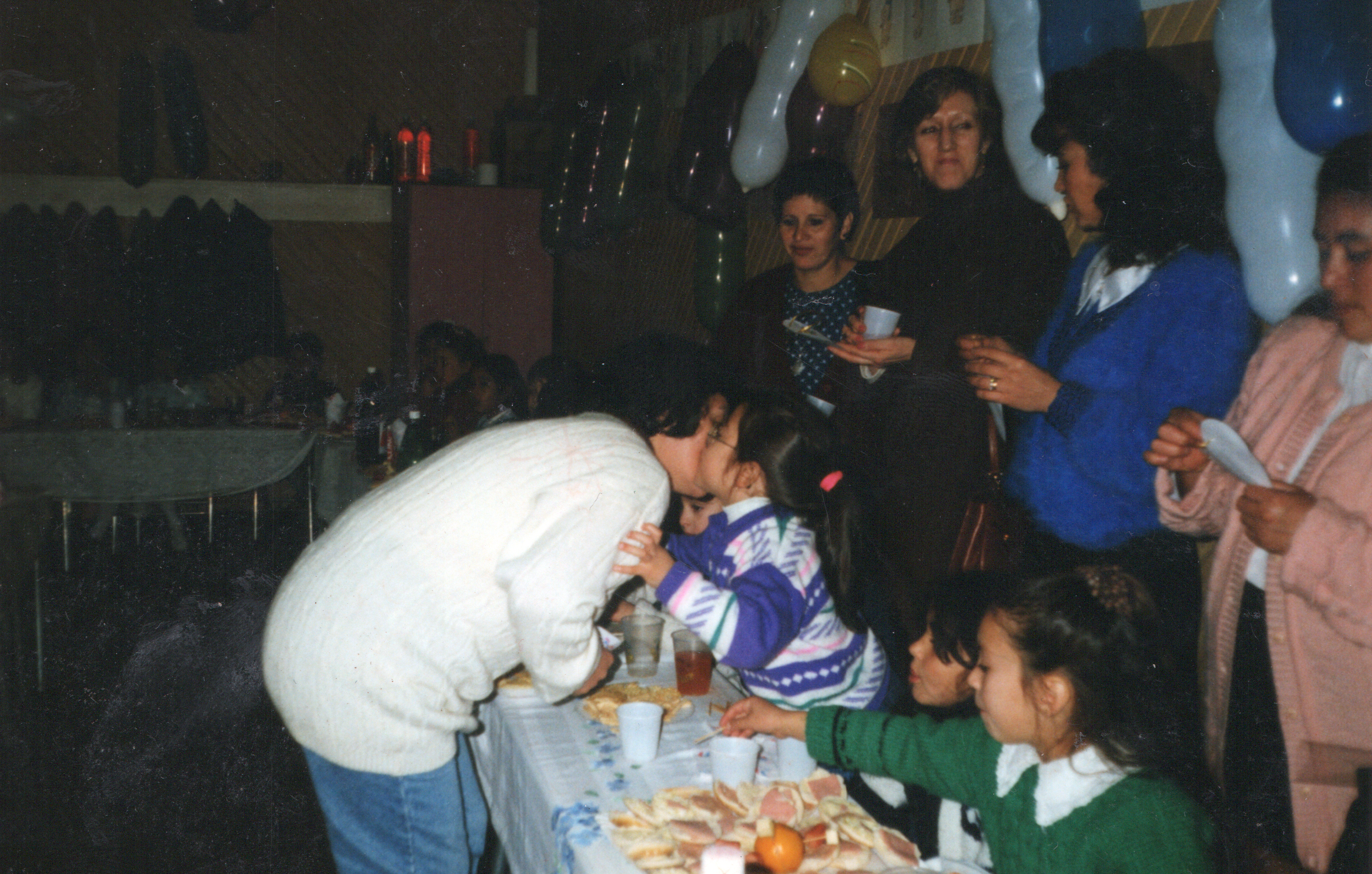 Convivencia día de la madre Convivencia día de la madre