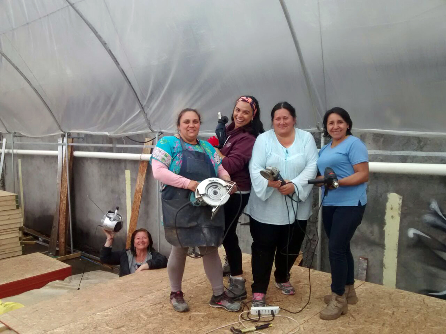 Artesanas del mercado, fuerza de mujeres Artesanas del mercado, fuerza de mujeres