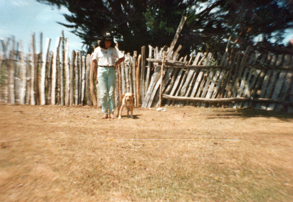 Pamela Huirimilla con su mascota