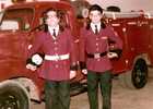 Padre e hijo bomberos