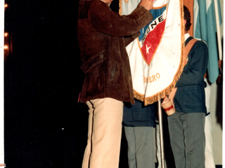 Condecoración al estandarte del colegio Don Orione