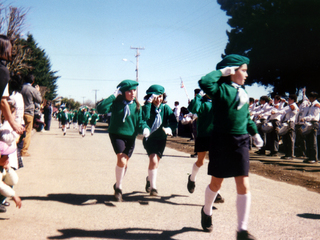 Desfile fiestas patrias del liceo Antonio Varas