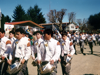 Desfile fiestas patrias del liceo Antonio Varas