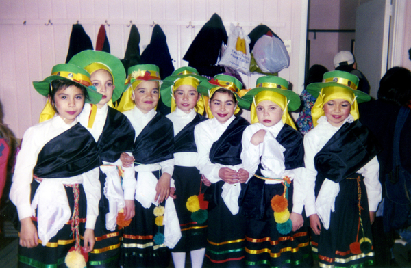 Velada fiestas patrias del liceo Antonio Varas