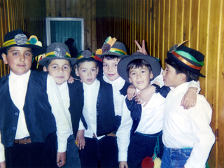 Velada fiestas patrias del liceo Antonio Varas
