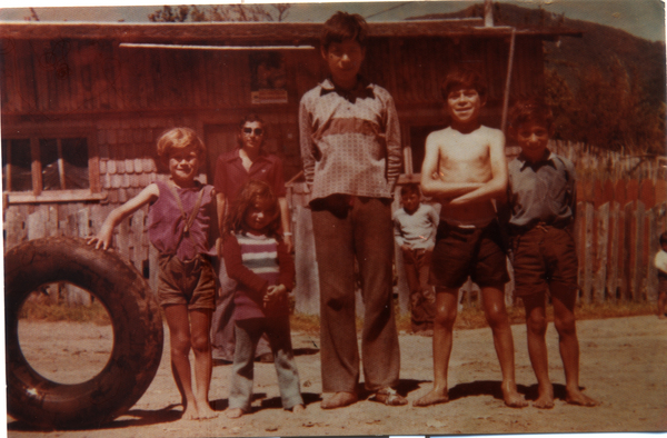 Familia Fernández Bustamante disfrutando el verano