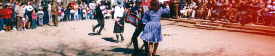 Acto de fiestas patrias en la localidad