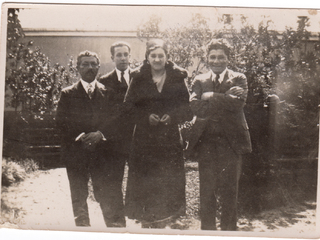 Grupo de amigos de Tito Sanhueza
