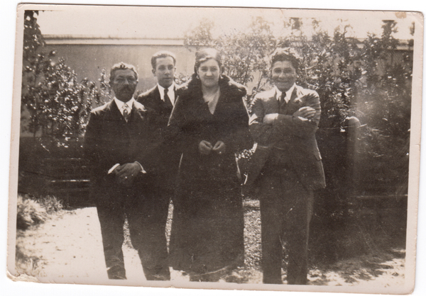 Grupo de amigos de Tito Sanhueza