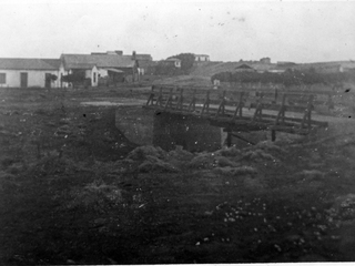 Puente de acceso al Tabo