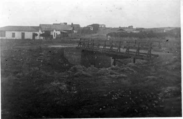 Puente de acceso al Tabo