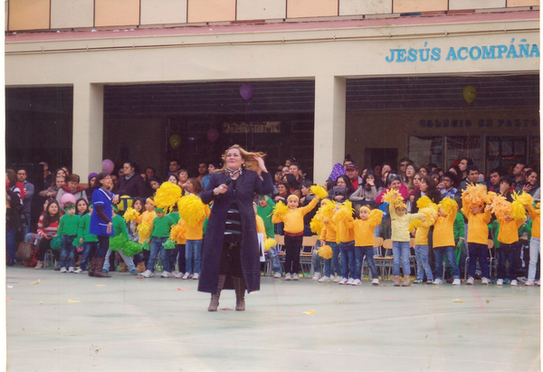 Cantando a los niños