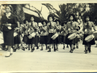 Desfile en la plaza