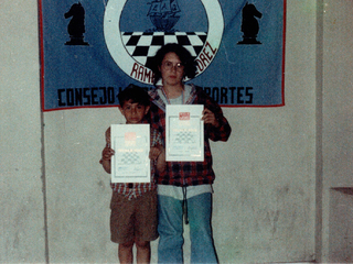 Hermanos ganadores