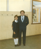 Mi hija y su profesor en su licenciatura
