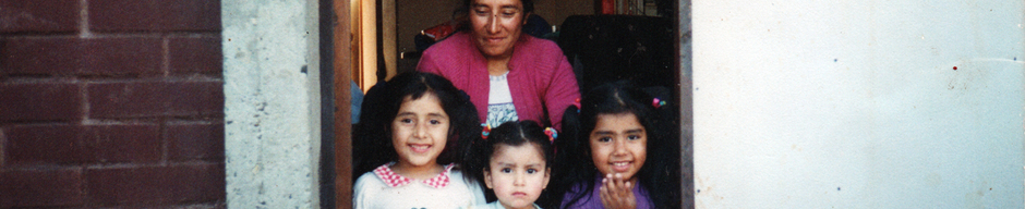 Mamá y sus tres pequeñas