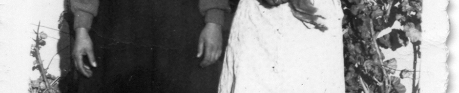 Mi mamá junto a su hermana