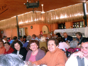 Almuerzo de personas mayores