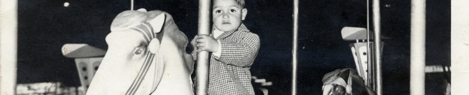 Patricio Derderian en el carrusel