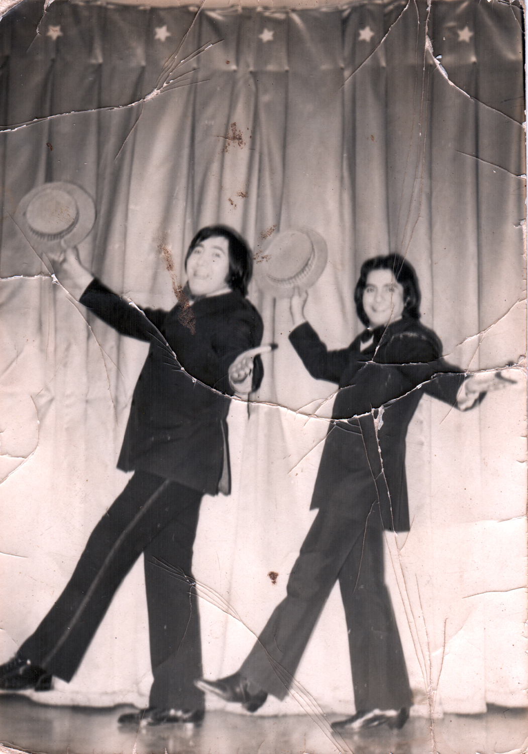Dúo Thompson -Víctor Hugo Dúo Thompson -Víctor Hugo