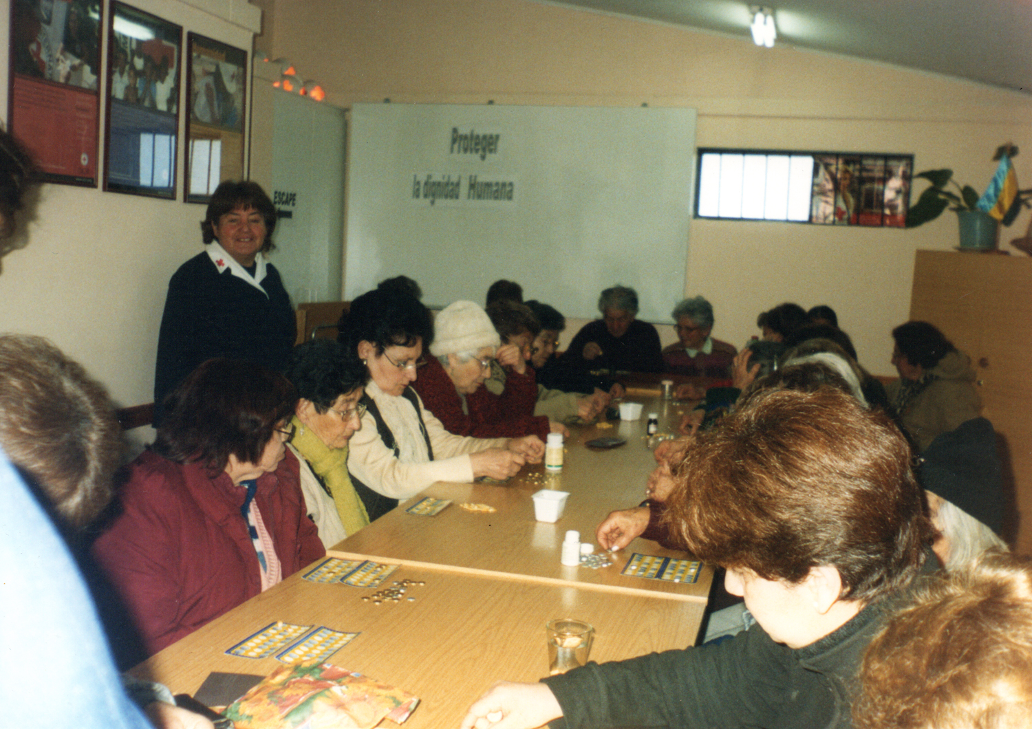 Once y juego de lota con club de adulto mayor Once y juego de lota con club de adulto mayor