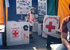 Juventud de la Cruz Roja en feria municipal