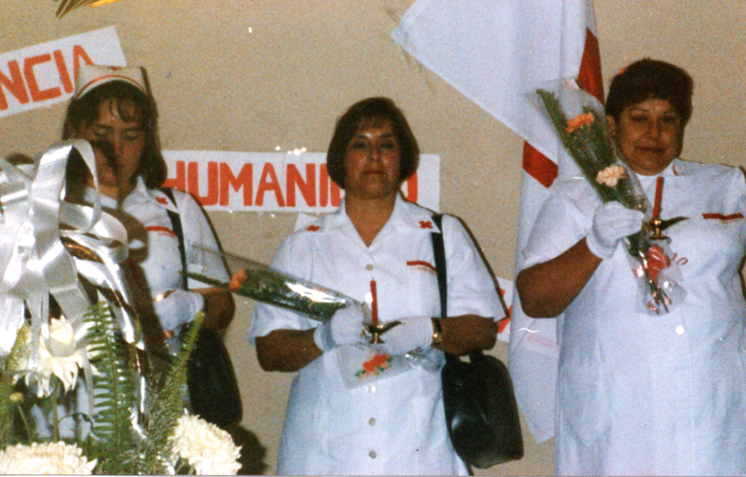 Entrega de diploma de Enfermería Entrega de diploma de Enfermería