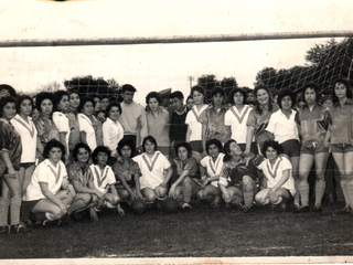 Primer equipo de fútbol femenino del liceo de niñas