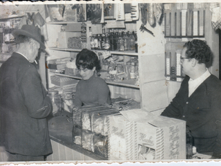 Negocio de mis padres “La Hormiguita”