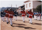 Desfile en calle Serrano