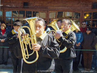 Instrumentos de viento y de contracanto de la banda Esmeralda