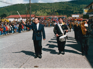 Multitudinario desfile