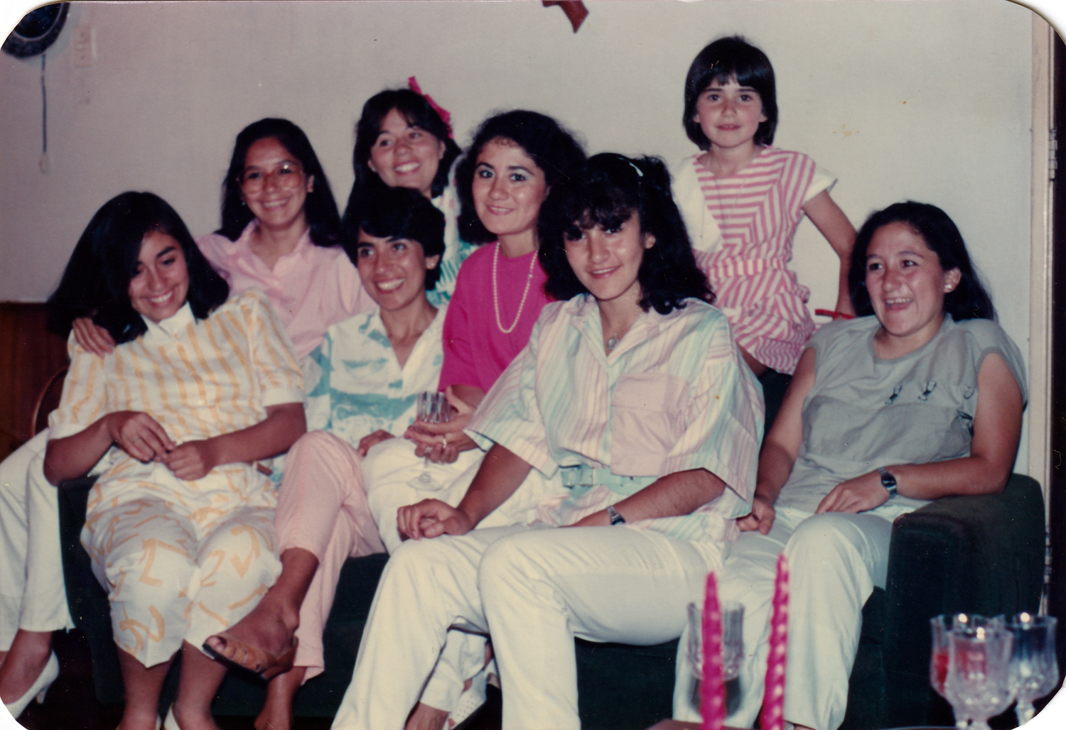 Lida García Quintana con sus sobrinas Lida García Quintana con sus sobrinas