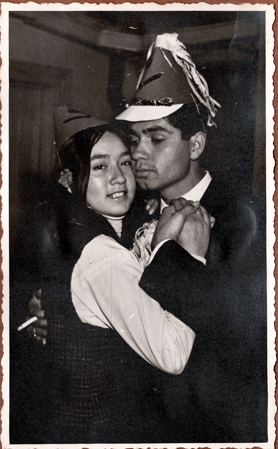 Bolero con la hermana Bolero con la hermana