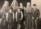 Religiosas y estudiantes