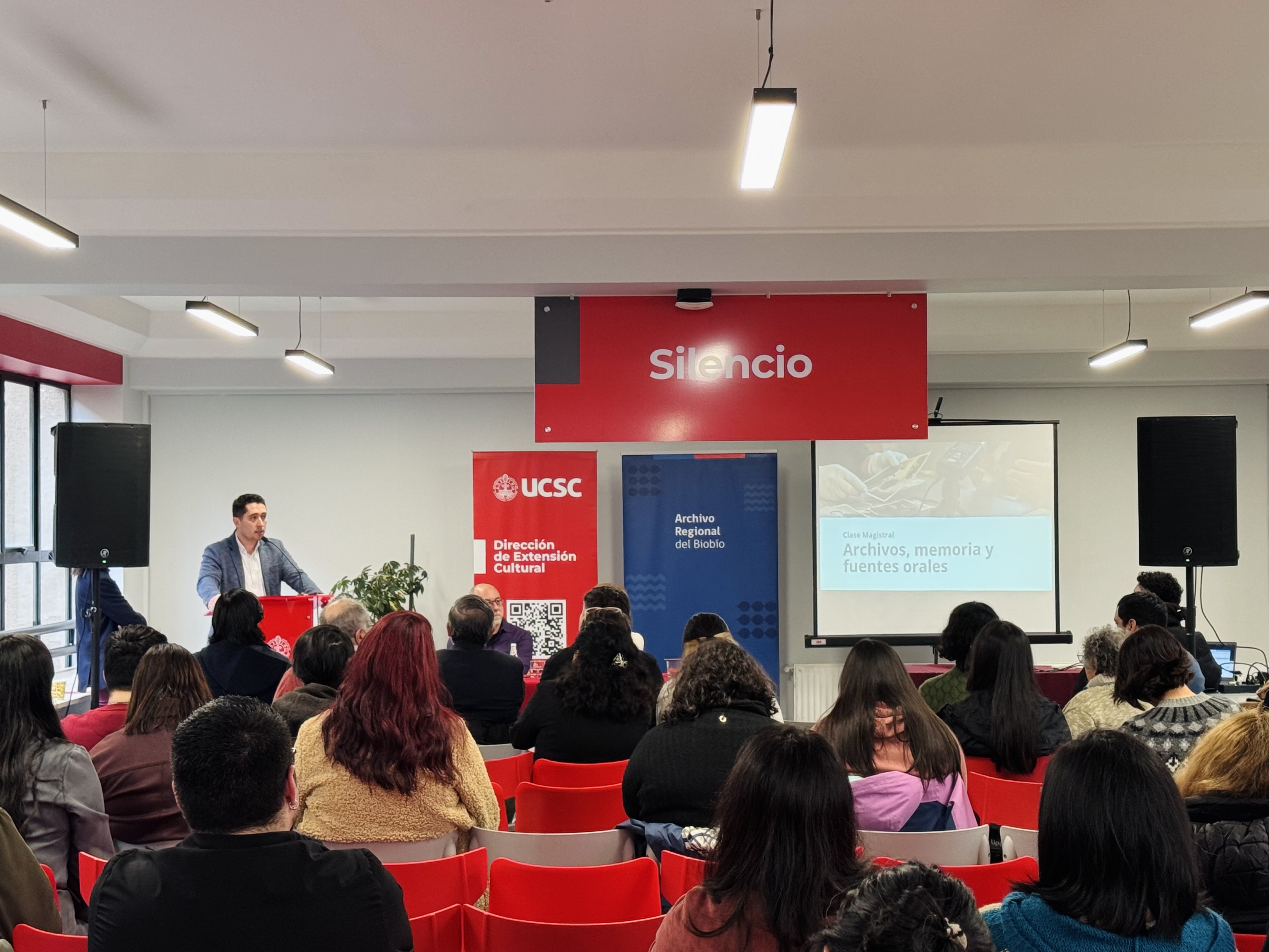 Archivo Regional del Biobío profundiza trabajo en memoria y fuentes orales con clase magistral internacional Archivo Regional del Biobío profundiza trabajo en memoria y fuentes orales con clase magistral internacional