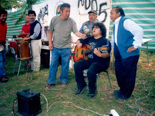 Conjunto Canta Catemu en celebración del Club de Pesca y Caza