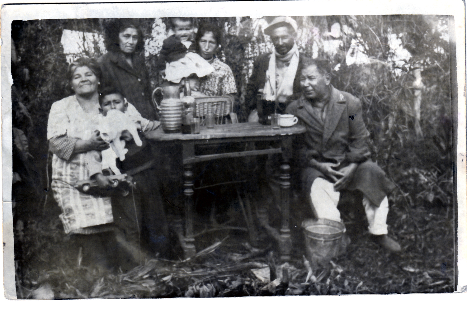Familia Familia