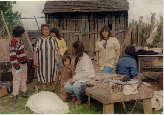 Familia desalojada Familia desalojada