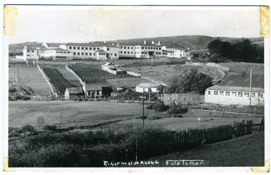 Escuela Normal Rural de Ancud Escuela Normal Rural de Ancud