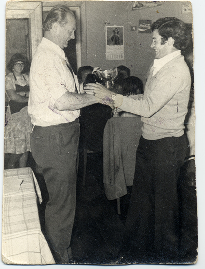 Entrega de trofeo Entrega de trofeo