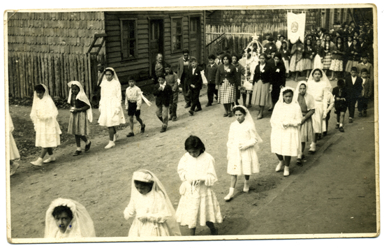 Procesión de primera comunión Procesión de primera comunión